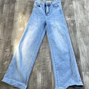 Risen flare jeans